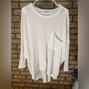 Dainty hooligan sheet white high low blouse